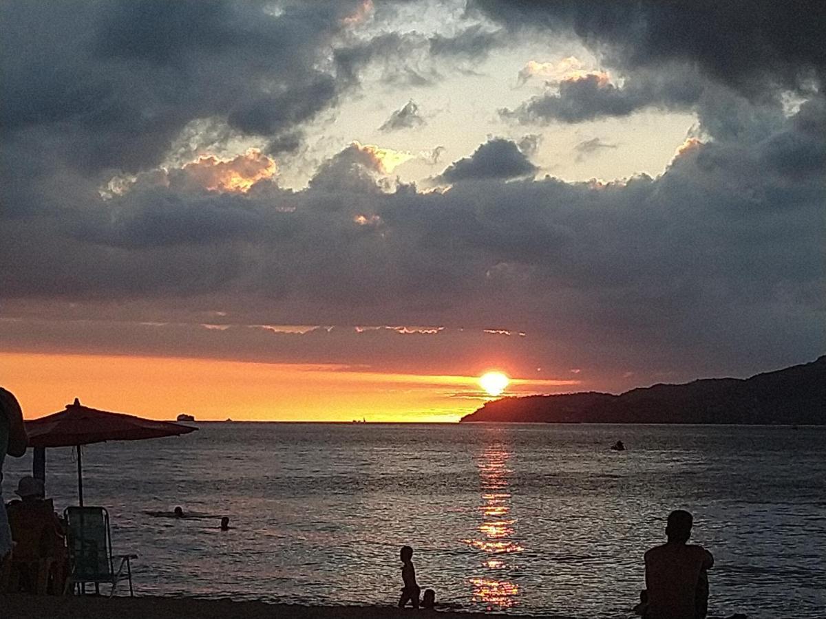 Suite Ilhabela - encantadora com varanda e vista panorâmica Exterior foto
