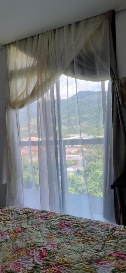 Suite Ilhabela - encantadora com varanda e vista panorâmica Exterior foto